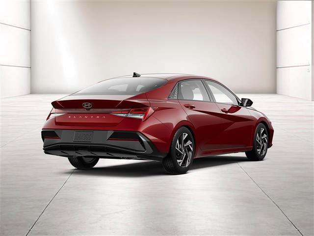 $27085 : New 2024 Hyundai ELANTRA SEL image 7