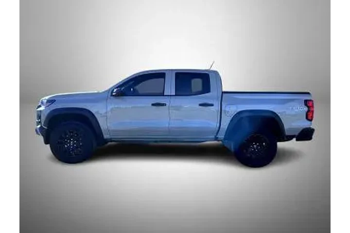 $36633 : Chevrolet Colorado 2023 4x4 image 8