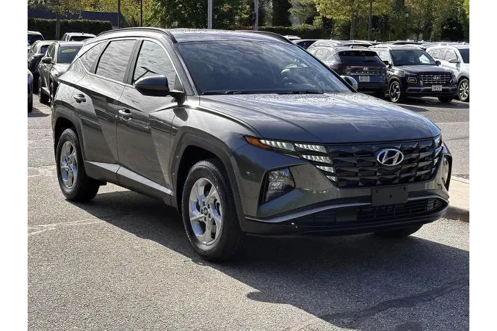 $24281 : Hyundai TUCSON 2023 AWD SEL image 5