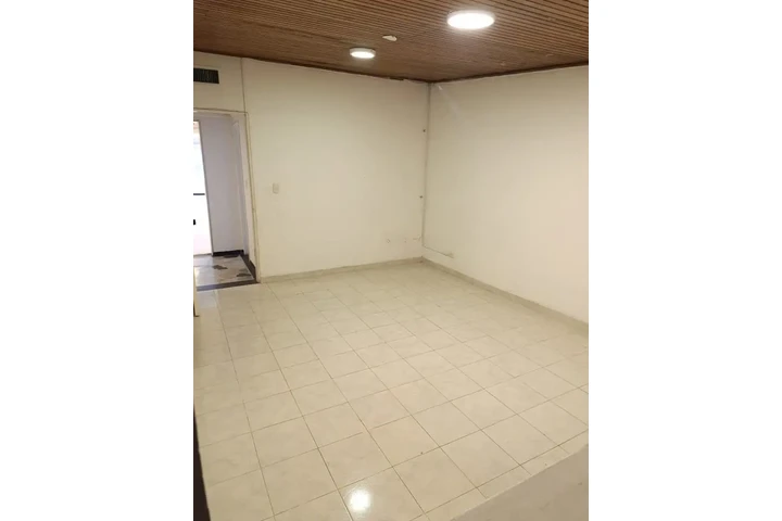 $10000000 : ALQUILER DE LOCAL COMERCIAL image 7