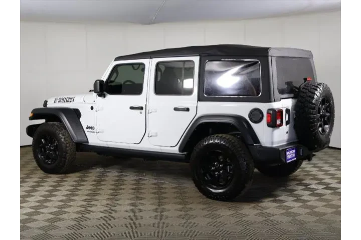 $26569 : Jeep Wrangler Unlimited 2021 image 6
