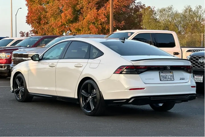 $29769 : Honda Accord Hybrid 2024 Spo image 7