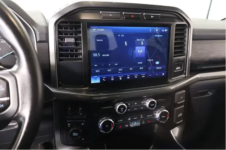 $35475 : Ford F-150 2023 4x4 XLT 4dr image 5