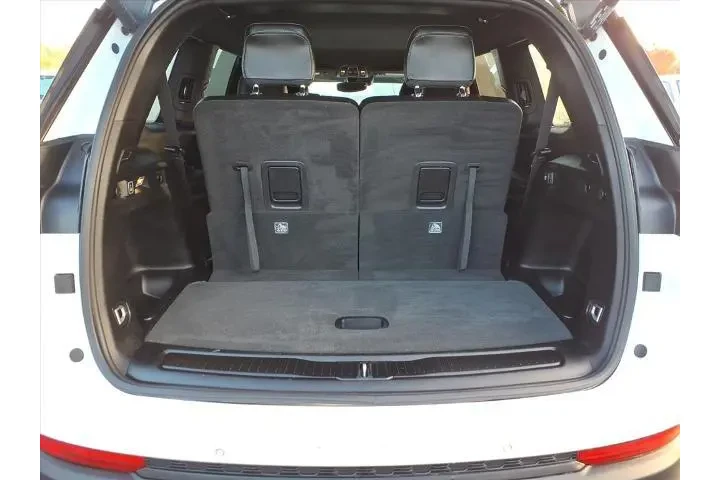 $29823 : Jeep Grand Cherokee L 2023 4 image 7