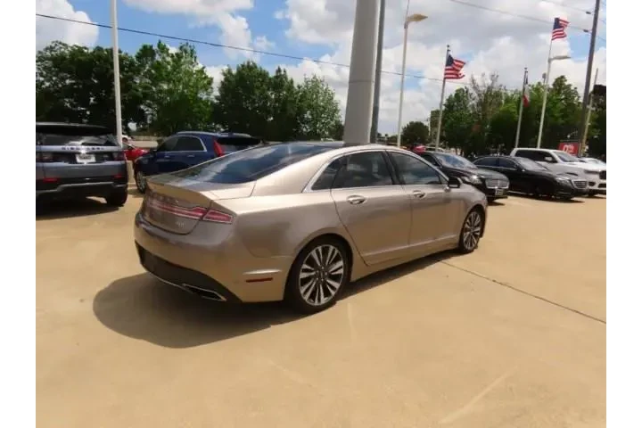 $12911 : Lincoln MKZ 2019 Reserve II image 10