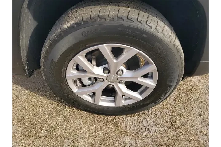 $26090 : Jeep Grand Cherokee 2022 4x2 image 6