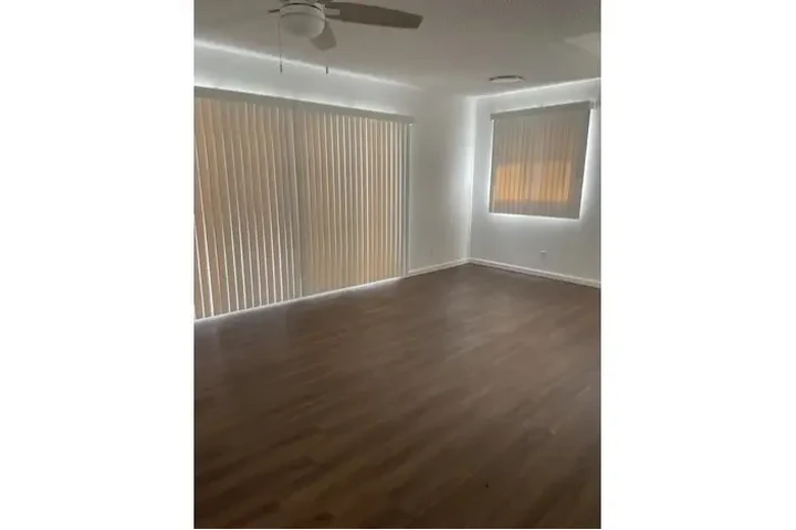 $2595 : LINCOLN HEIGHTS: LOS ANGELES image 5