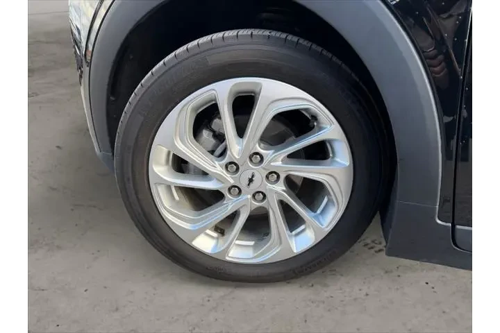 $19949 : Chevrolet Bolt EUV 2023 LT 4 image 9