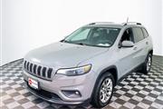$16574 : PRE-OWNED 2019 JEEP CHEROKEE thumbnail