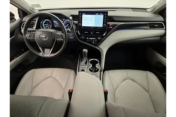 $33998 : Toyota Camry Hybrid 2024 XLE image 9