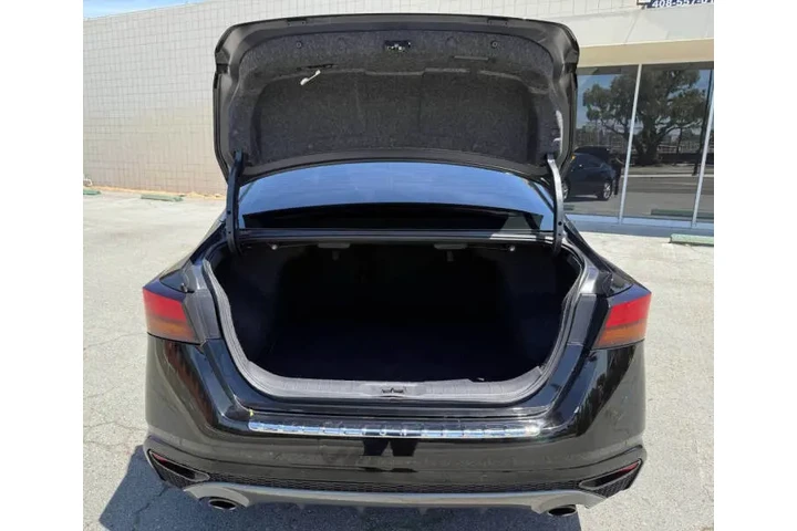 $19995 : 2020 Altima 2.5 SR image 10