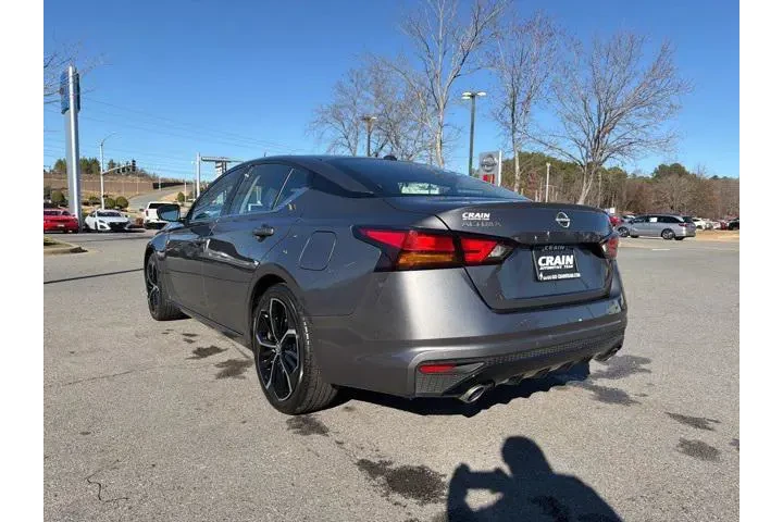 $21614 : Nissan Altima 2024 2.5 SR 4d image 5