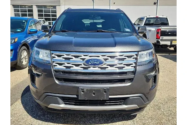 $19792 : Ford Explorer 2019 XLT 4dr S image 2
