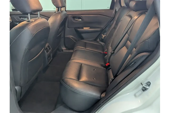 $21997 : Nissan Rogue 2023 SV 4dr Cro image 9