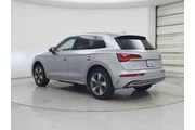 $27998 : Audi Q5 2023 AWD quattro Pre thumbnail