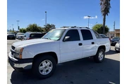 $7999 : 2005 Avalanche 1500 LS thumbnail