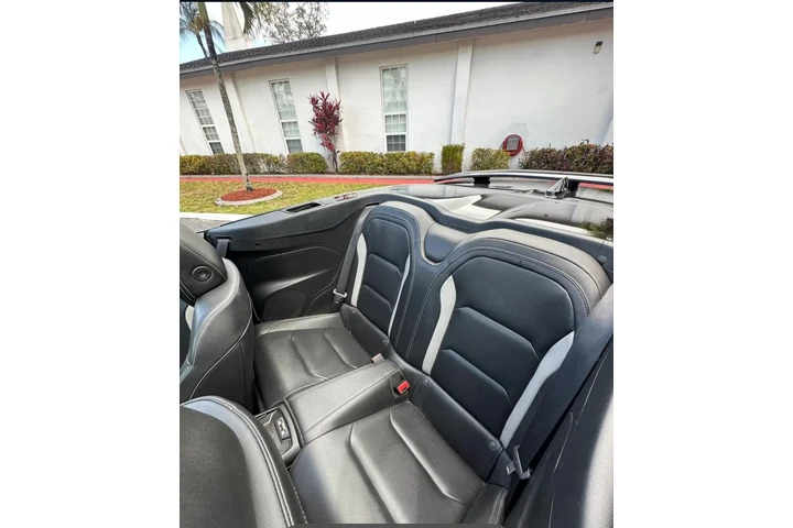 *Chevrolet Camaro 2018* image 1