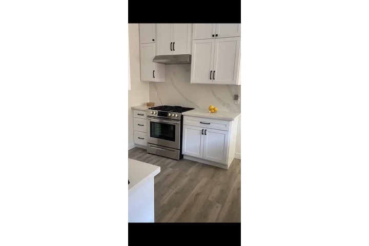 $1400 : Boyle Heights 3 Bed/ 1 Bath image 5