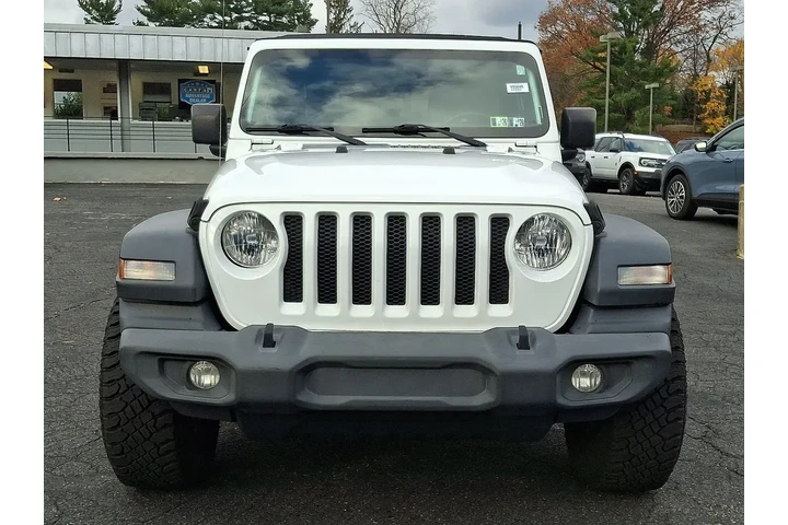 $20300 : Jeep Wrangler Unlimited 2018 image 2