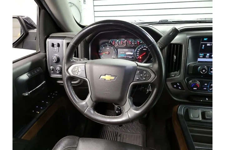 $27998 : Chevrolet Silverado 1500 201 image 10
