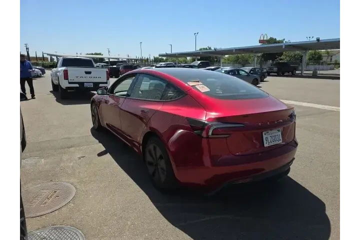 $31900 : Tesla Model 3 2024 Long Rang image 4