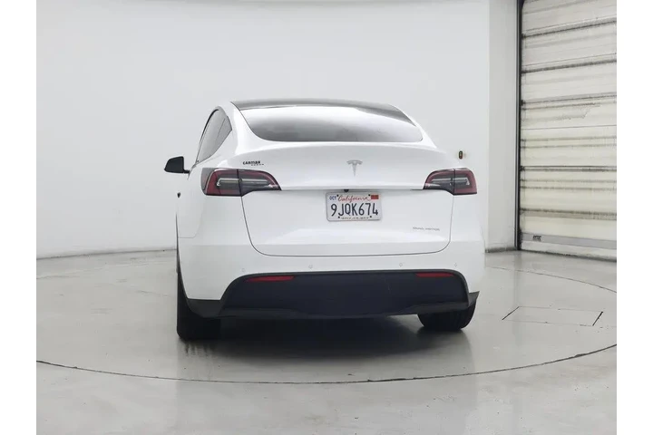 $27998 : Tesla Model Y 2021 AWD Long image 6