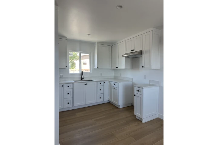 $2400 : Se renta apartamento image 3