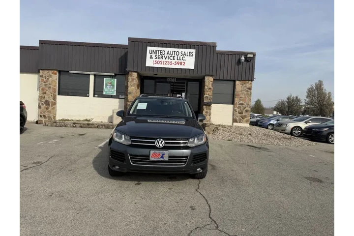 $7999 : 2012 Touareg VR6 Sport image 1