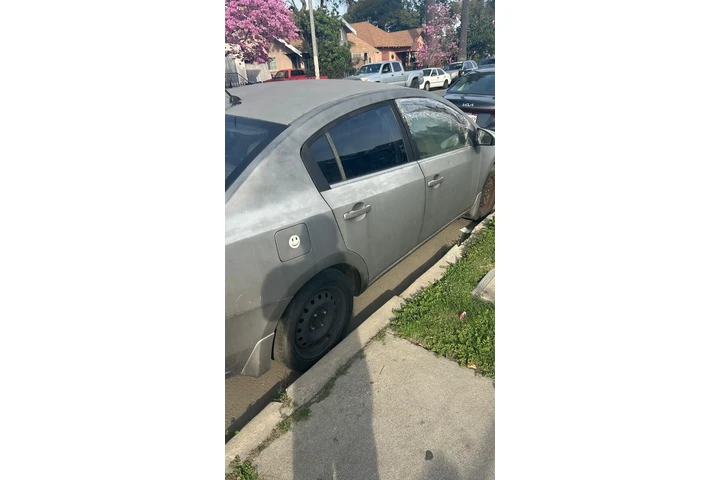 $500 : Nissan sentra image 4