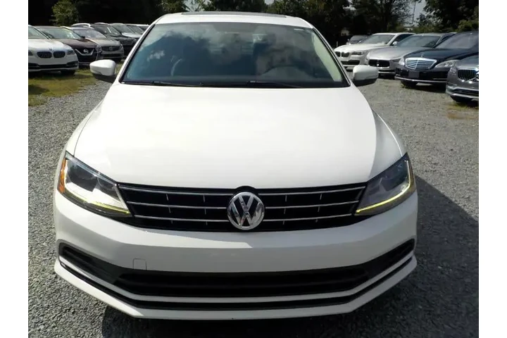 $9989 : 2018 Jetta 1.4T SE 6A image 8