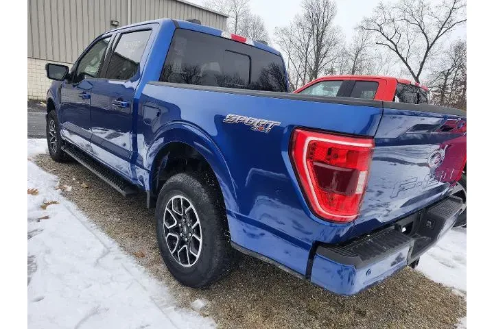 $37520 : Ford F-150 2022 4x4 XLT 4dr image 4