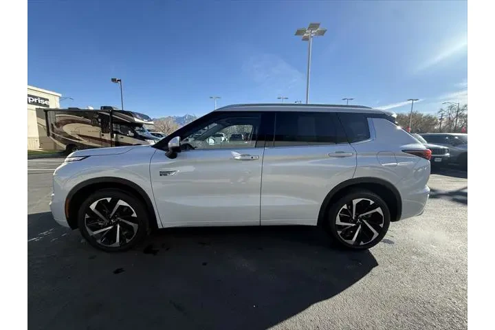 $39488 : Mitsubishi Outlander PHEV 20 image 4
