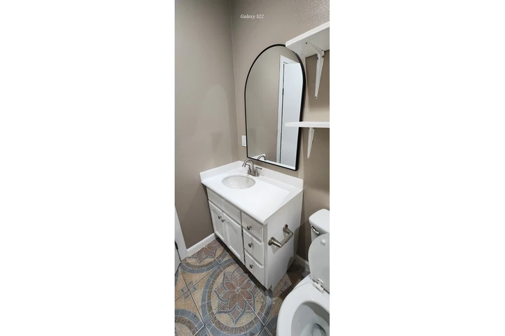 $1800 : Apartamento de 1 recámara image 1