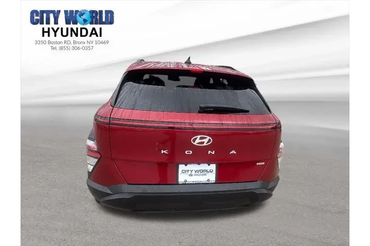 $21812 : Hyundai KONA 2024 AWD SEL 4d image 4