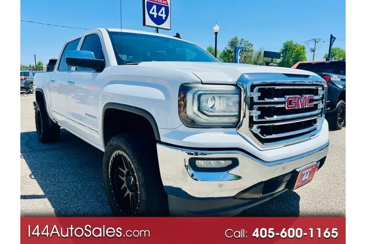 $21995 : 2017 GMC Sierra 1500 SLT Crew image 1