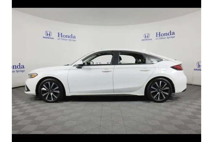 $27575 : Honda Civic 2024 EX-L 4dr Ha image 4
