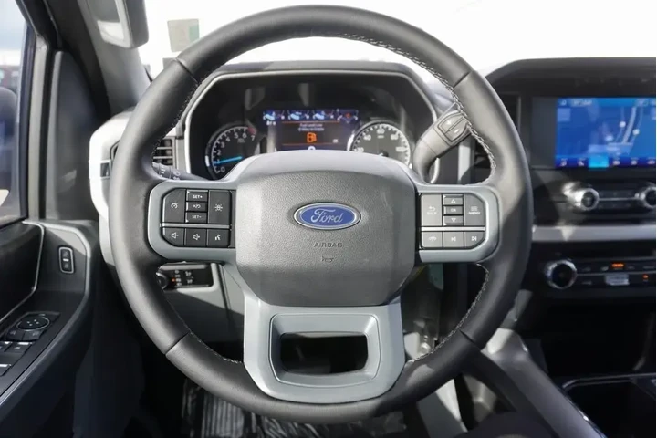 $34988 : Ford F-150 2023 4x2 XLT 4dr image 10