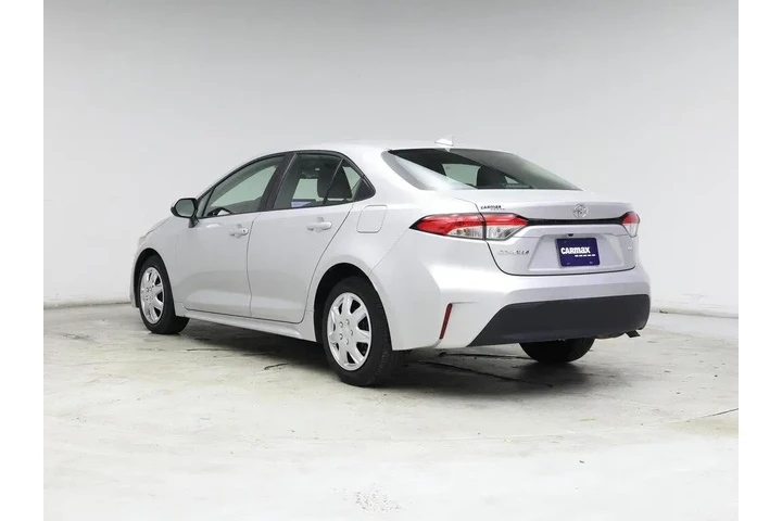 $19998 : Toyota Corolla 2024 LE 4dr S image 2