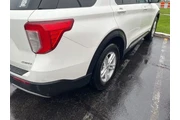 $25990 : Ford Explorer 2022 AWD XLT 4 thumbnail