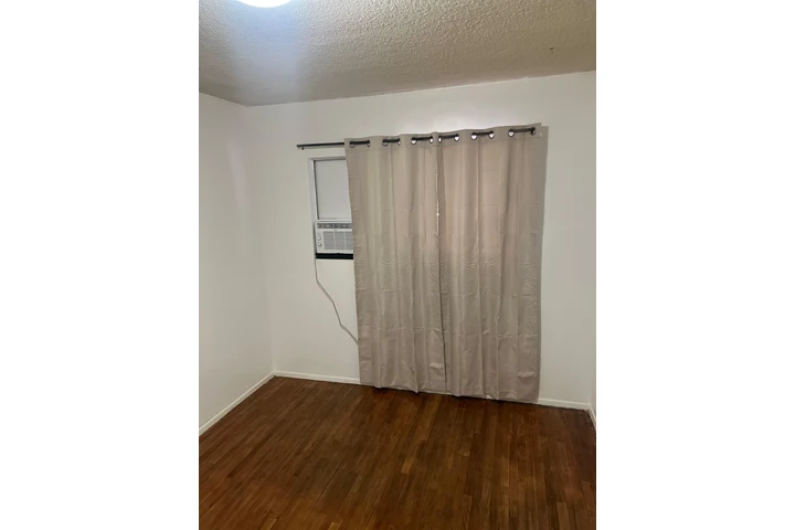 $850 : Cuarto image 3