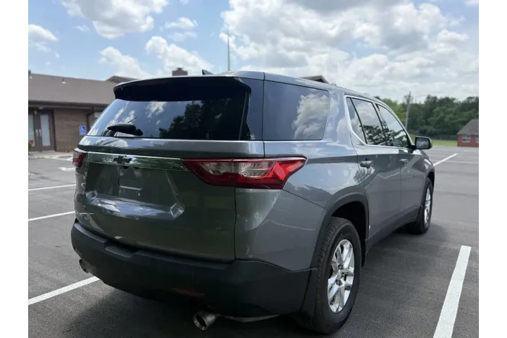$9999 : 2021 Traverse LS image 5