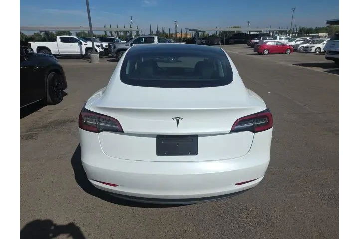 $25900 : Tesla Model 3 2023 4dr Sedan image 5
