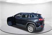 $8995 : Pre-Owned 2014 Cherokee Latit thumbnail