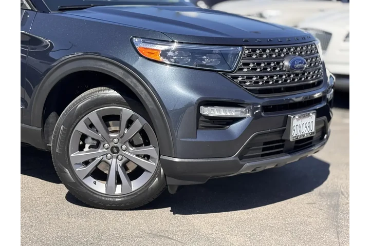 $26992 : Ford Explorer 2022 XLT 4dr S image 3