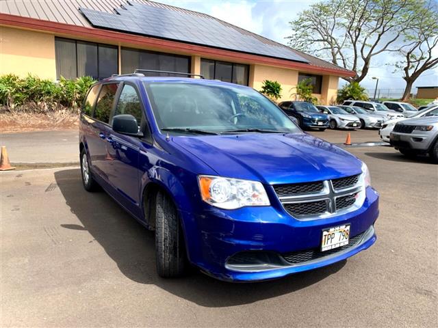 $15995 : 2018 Grand Caravan image 6