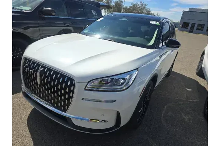 $38950 : Lincoln Corsair 2024 Reserve image 2