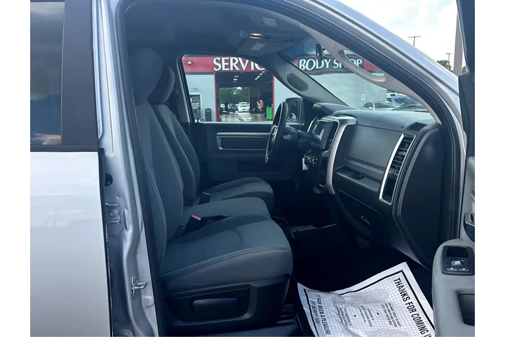 $16980 : 2018 RAM 1500 SLT image 9