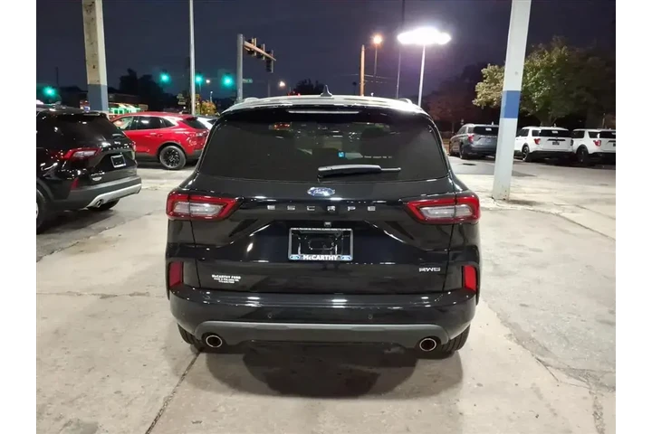 $29930 : Ford Escape 2023 AWD ST-Line image 4