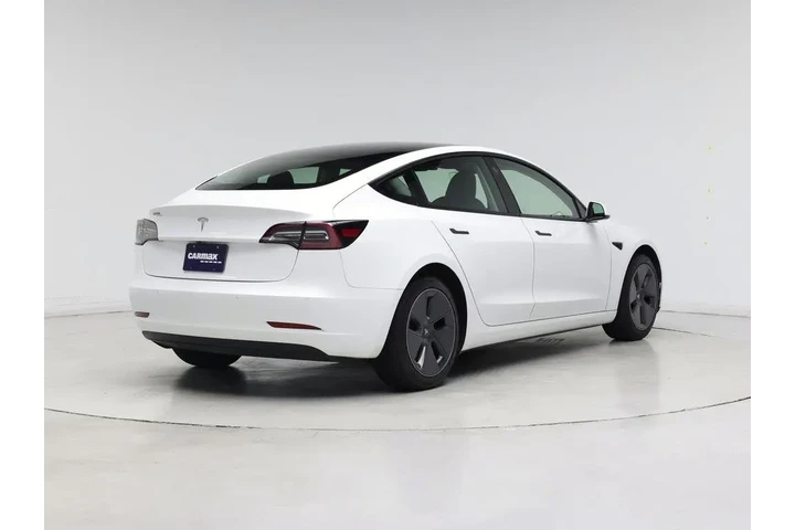$26998 : Tesla Model 3 2022 4dr Sedan image 8