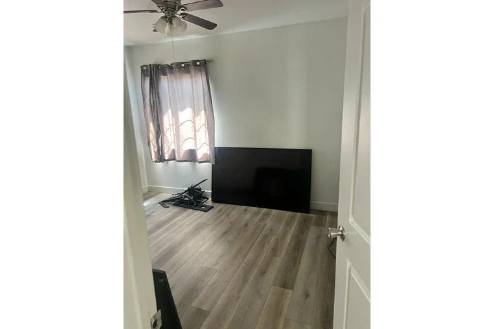 $2 : Rento Casa image 2